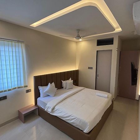 Hotel Vilaasitaa Vijay Nagar Индаур Экстерьер фото