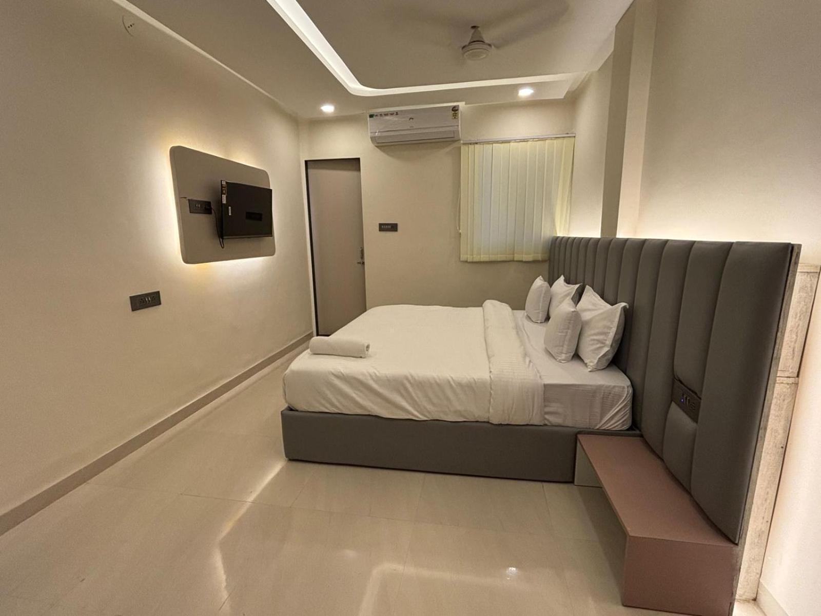 Hotel Vilaasitaa Vijay Nagar Индаур Экстерьер фото